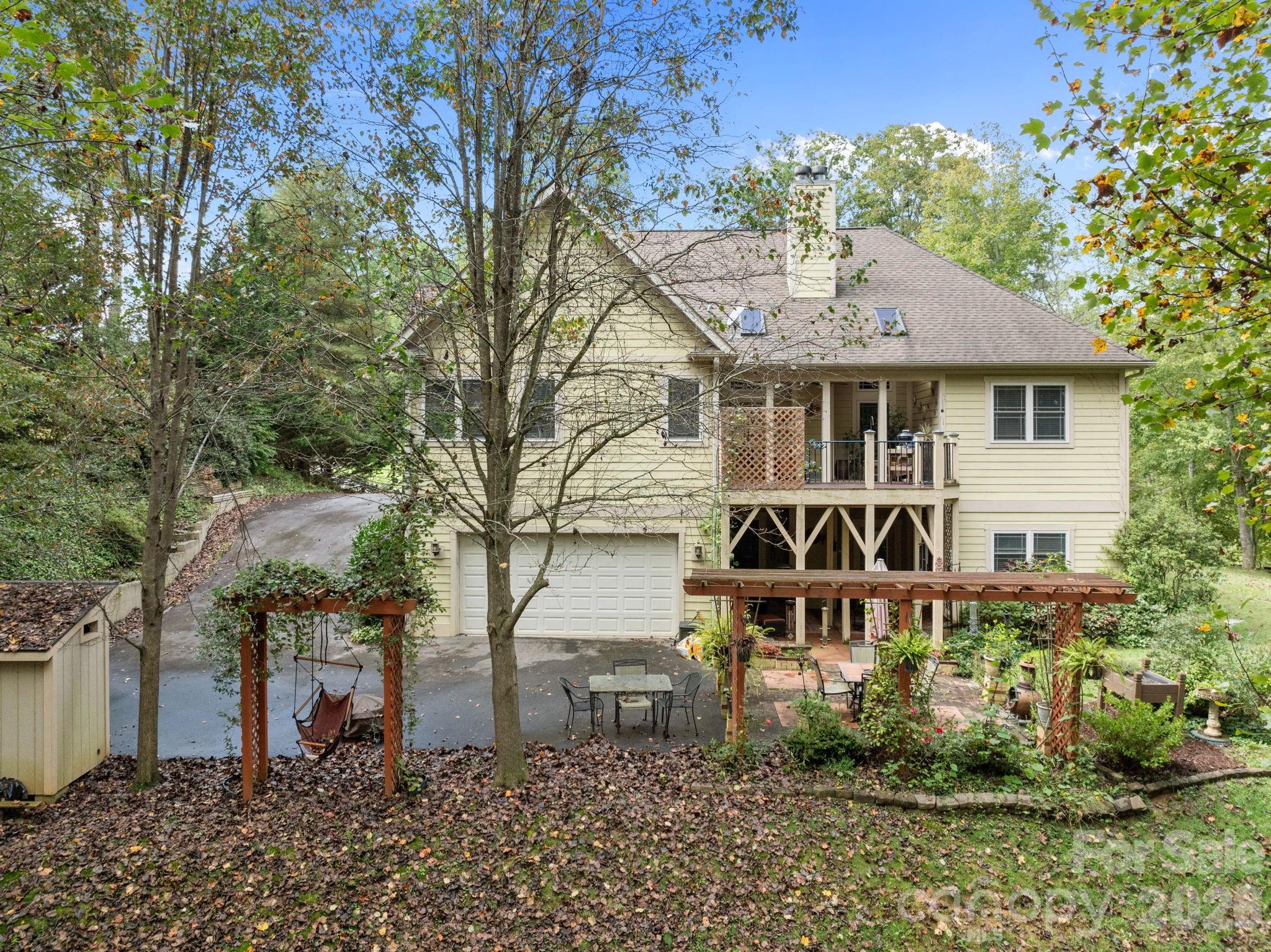 40 Mountain Shadows Drive Leicester NC 28748