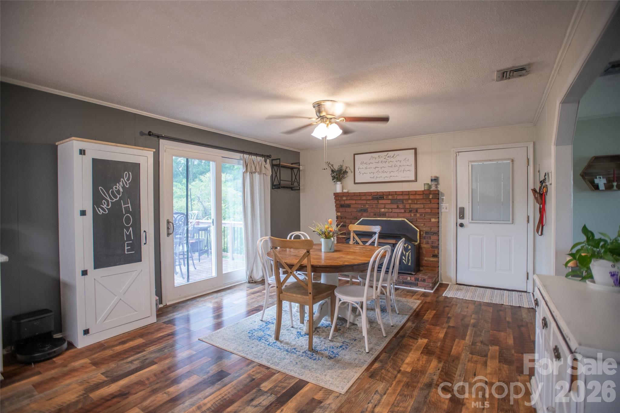 5460 Clover Street Hickory NC 28602