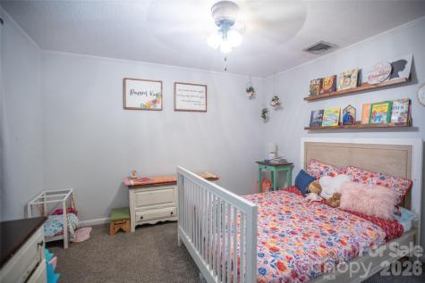 5460 Clover Street Hickory NC 28602