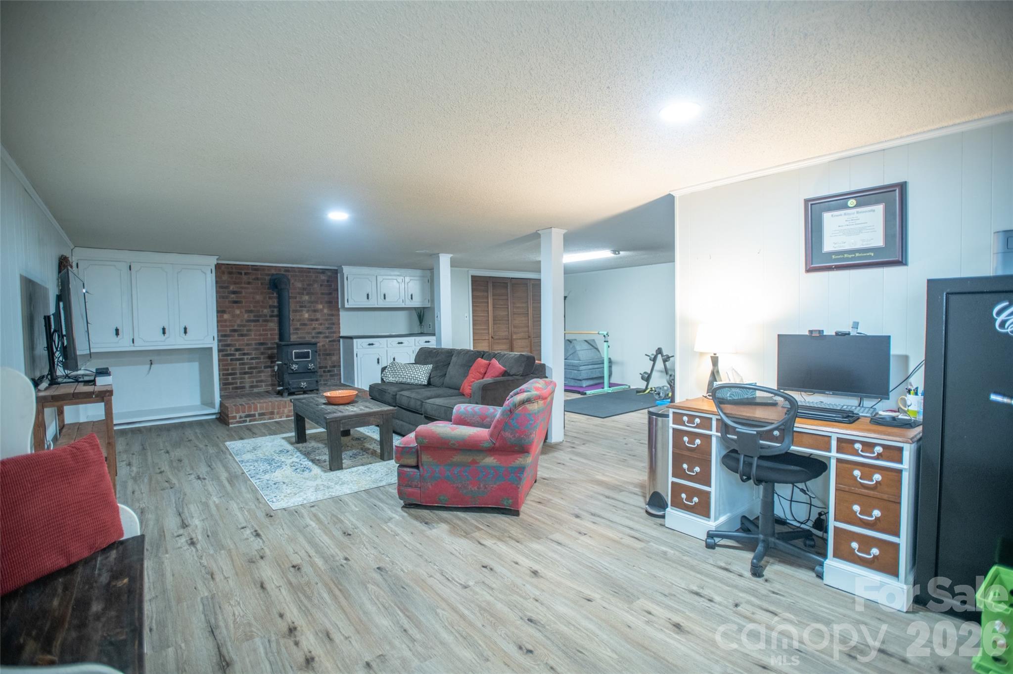5460 Clover Street Hickory NC 28602
