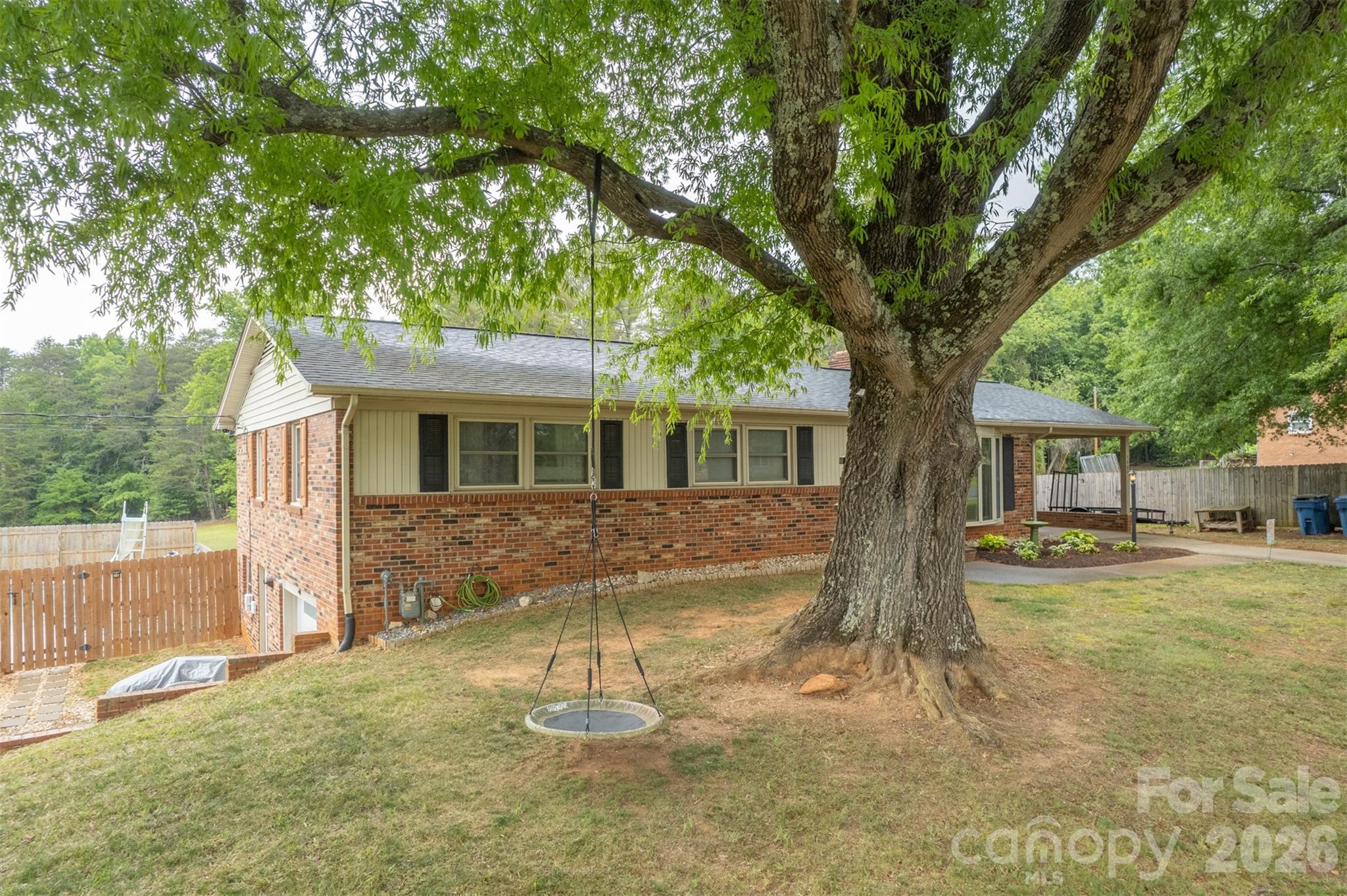 5460 Clover Street Hickory NC 28602