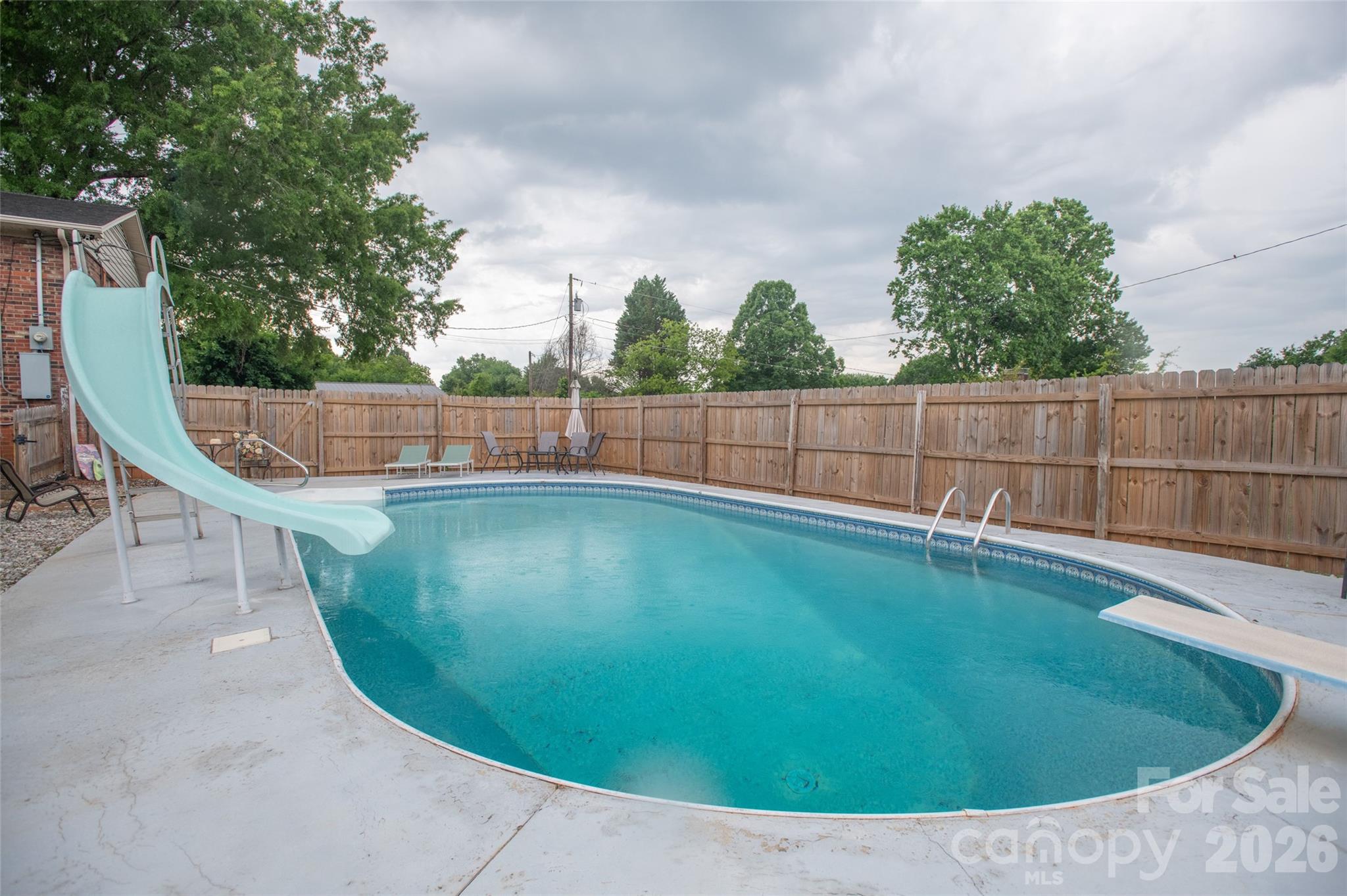 5460 Clover Street Hickory NC 28602