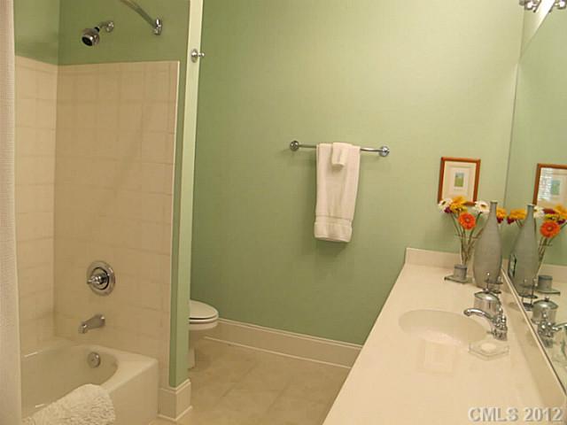 6312 Mission Place Charlotte NC 28210
