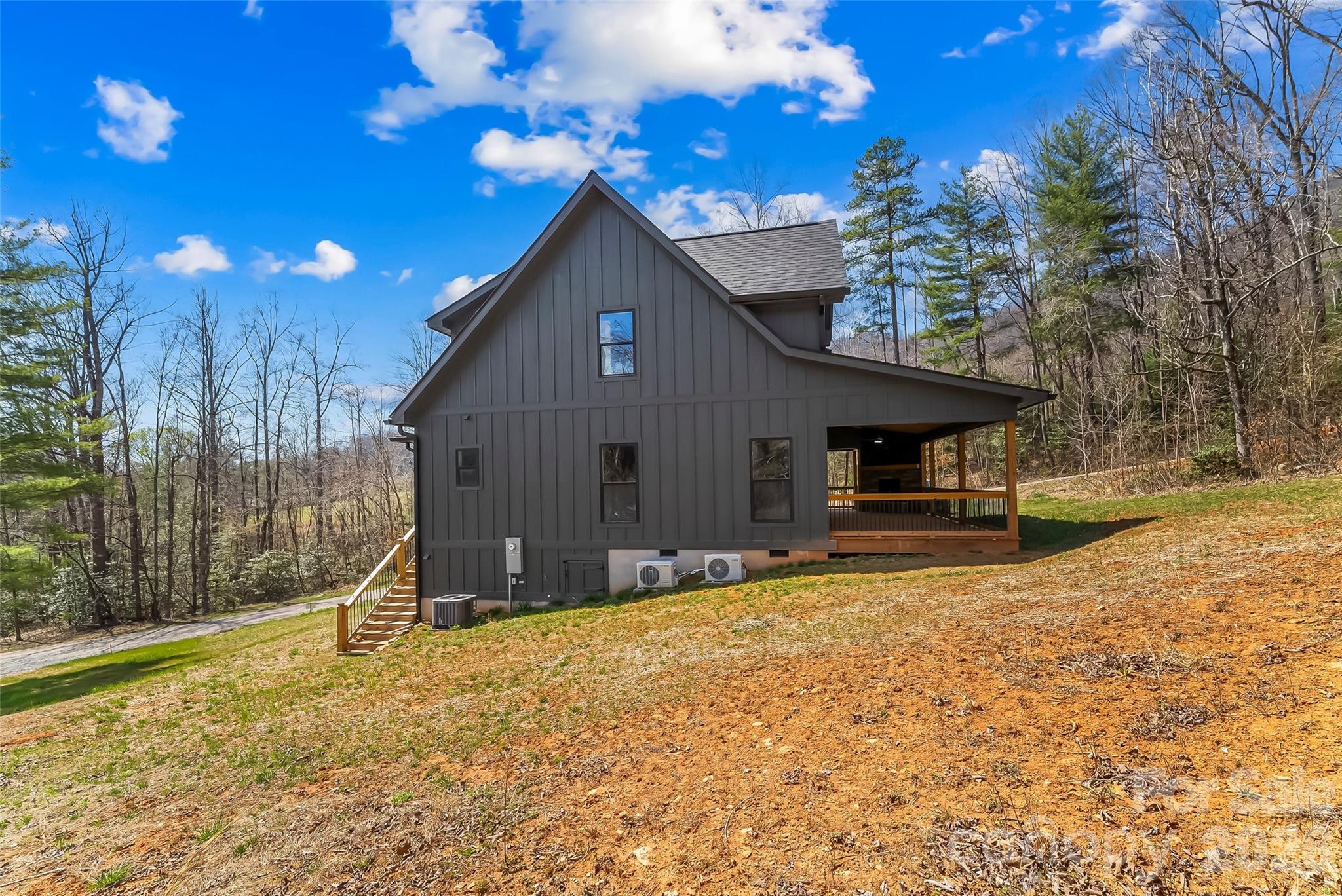 189 Clinchfield Gap Road Marion NC 28752