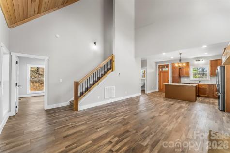 189 Clinchfield Gap Road Marion NC 28752