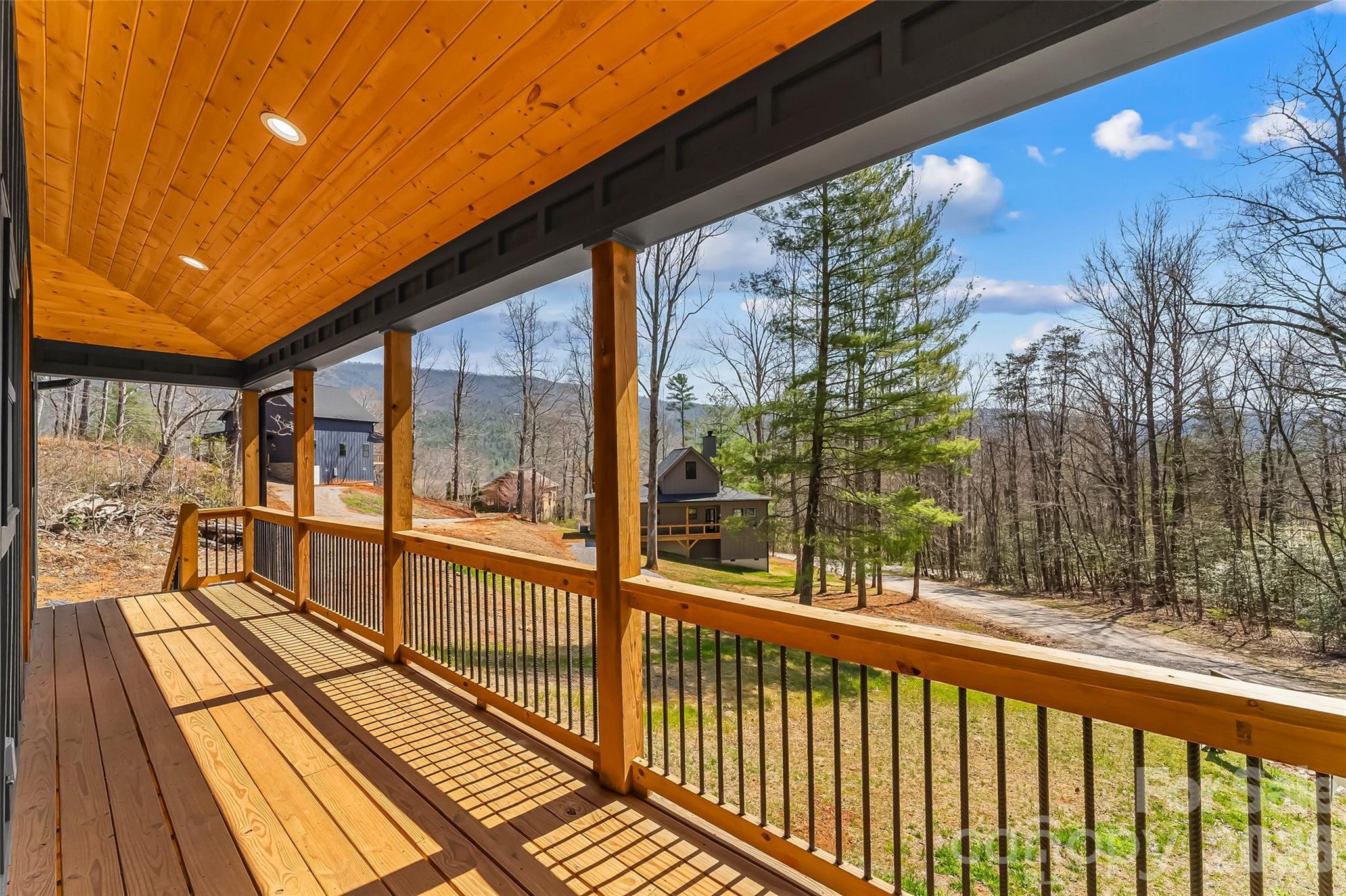 189 Clinchfield Gap Road Marion NC 28752