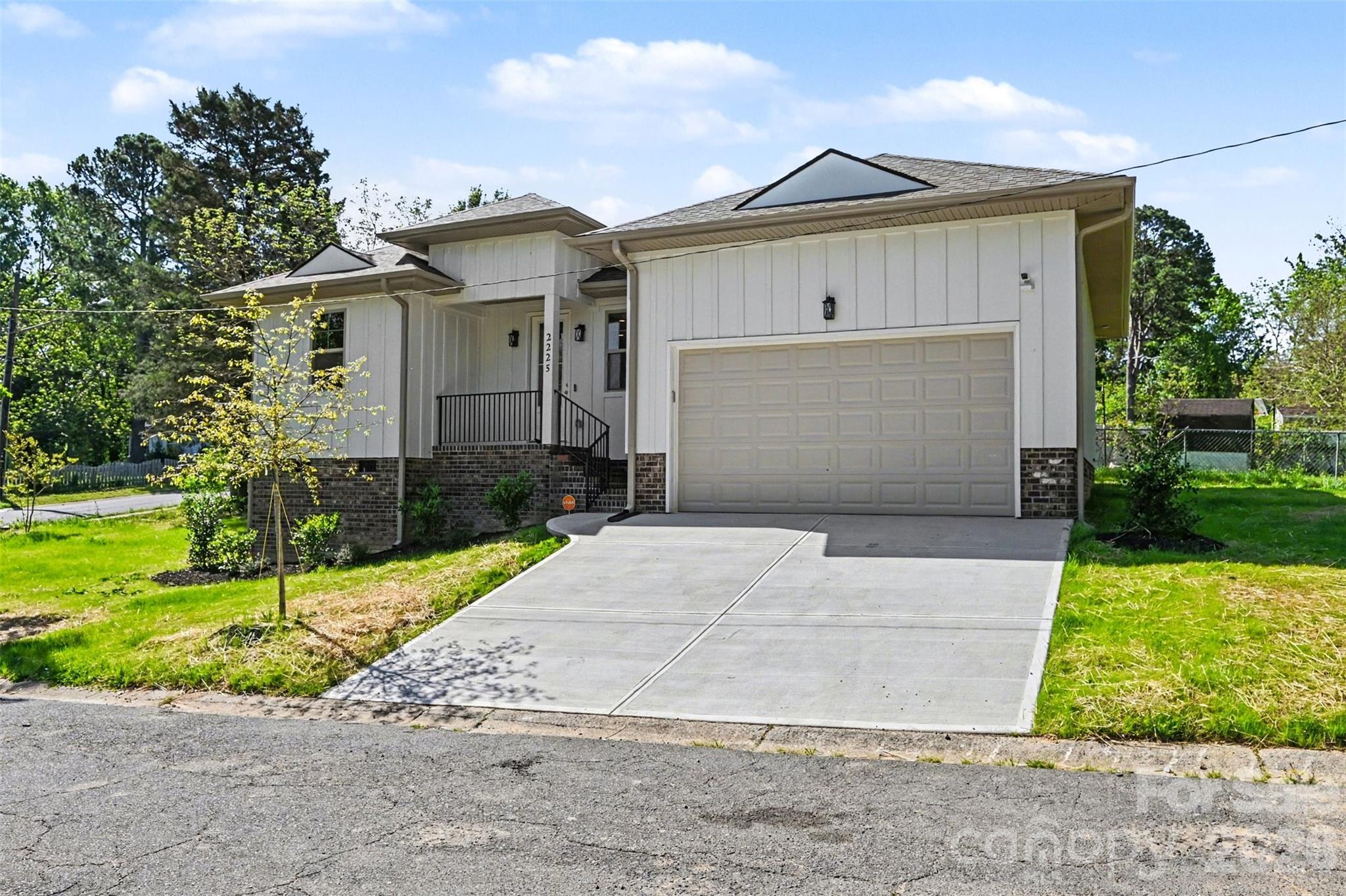 2225 Irma Street Charlotte NC 28216