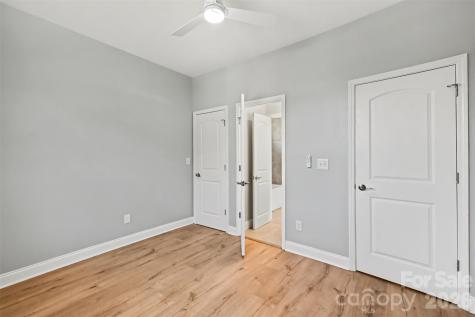 2225 Irma Street Charlotte NC 28216