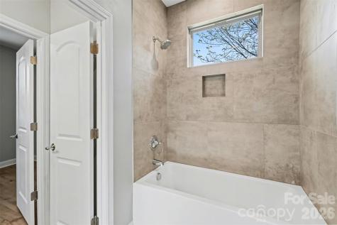 2225 Irma Street Charlotte NC 28216