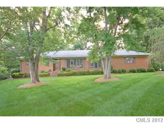 232 Enwood Drive Charlotte NC 28214
