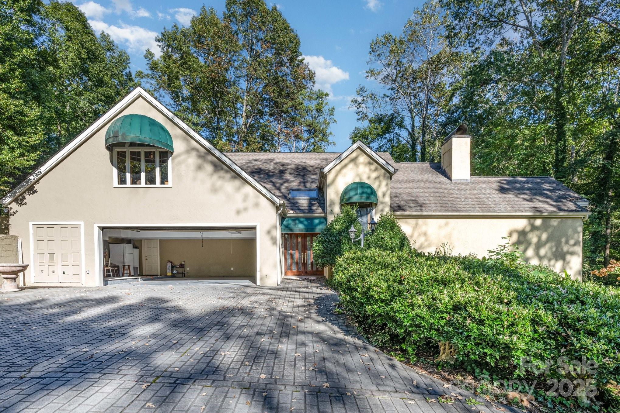 2116 8th Street Drive NW Hickory NC 28601