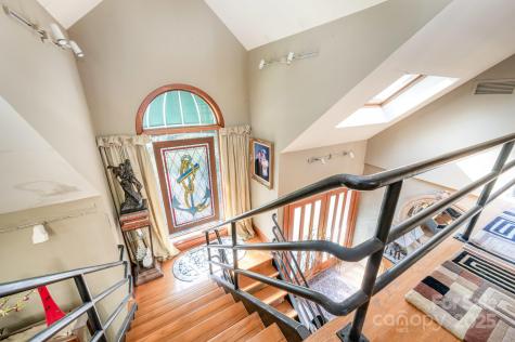 2116 8th Street Drive NW Hickory NC 28601