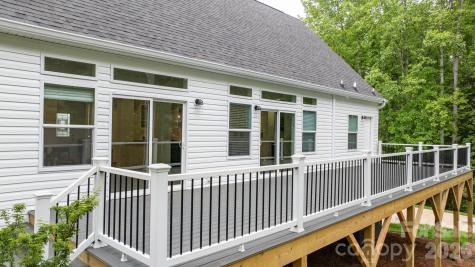 7006 Waterfront Place Granite Falls NC 28630