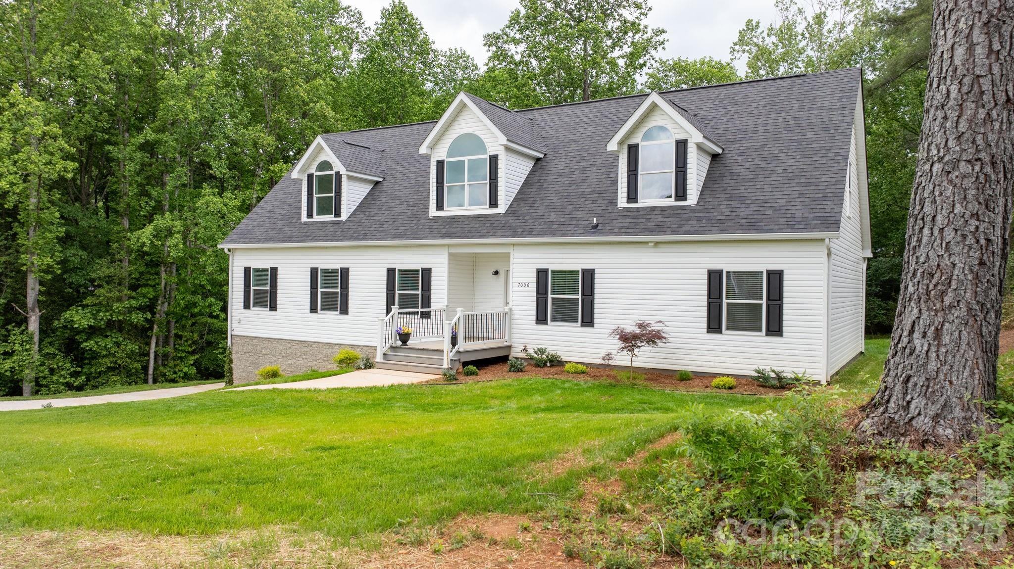 7006 Waterfront Place Granite Falls NC 28630