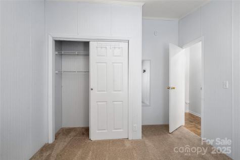 3 Double Oaks Drive Asheville NC 28805