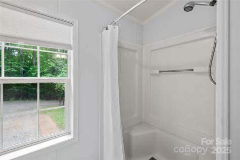 3 Double Oaks Drive Asheville NC 28805