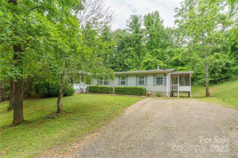 3 Double Oaks Drive Asheville NC 28805