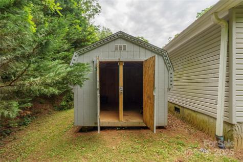 3 Double Oaks Drive Asheville NC 28805
