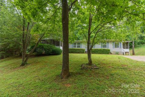 3 Double Oaks Drive Asheville NC 28805