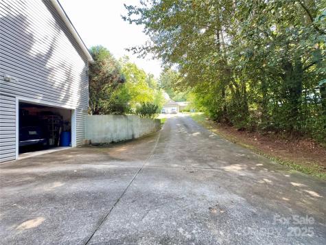 109 Doe Run Morganton NC 28655