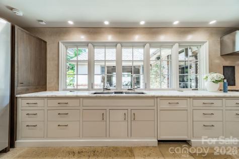 1201 Marlwood Terrace Charlotte NC 28209