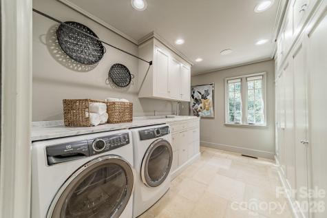 1201 Marlwood Terrace Charlotte NC 28209