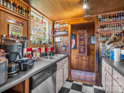 712 Main Street Chimney Rock NC 28720