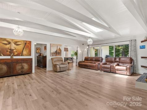 211 Pinner Road Arden NC 28704