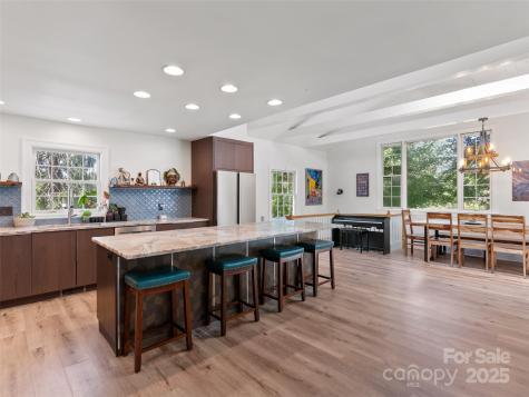 211 Pinner Road Arden NC 28704