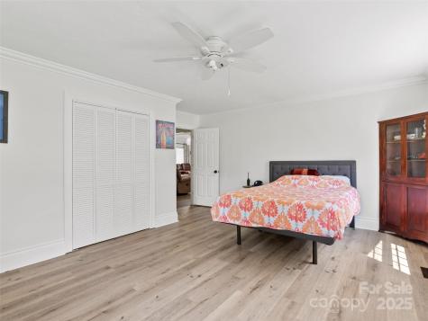 211 Pinner Road Arden NC 28704