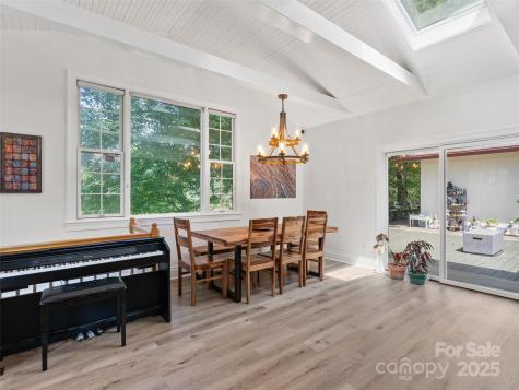 211 Pinner Road Arden NC 28704