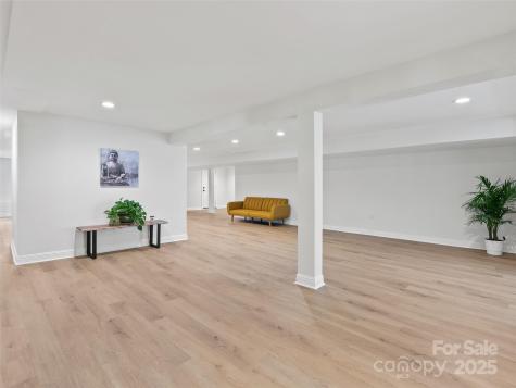 211 Pinner Road Arden NC 28704