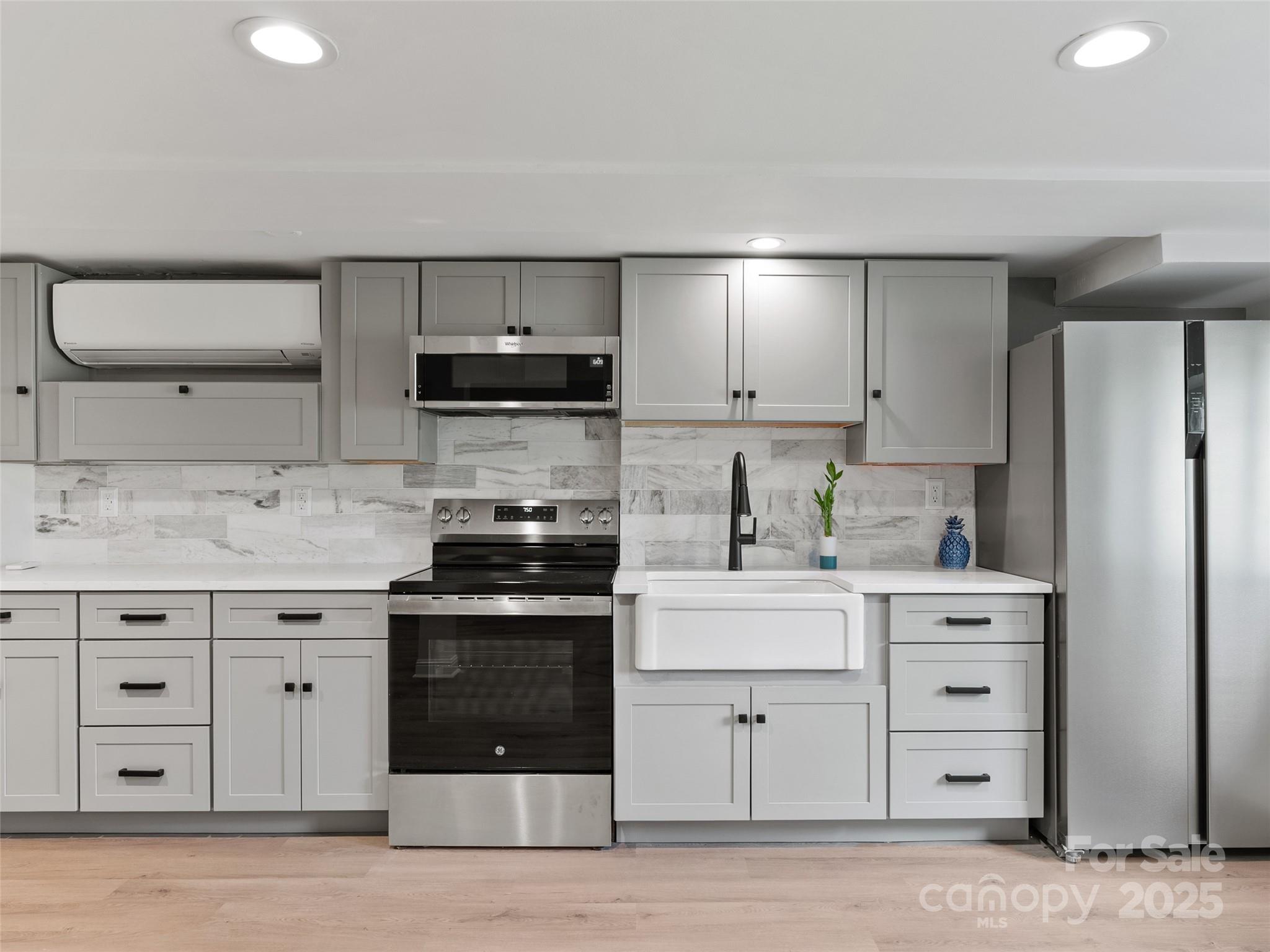 211 Pinner Road Arden NC 28704