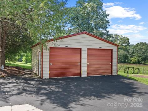 211 Pinner Road Arden NC 28704