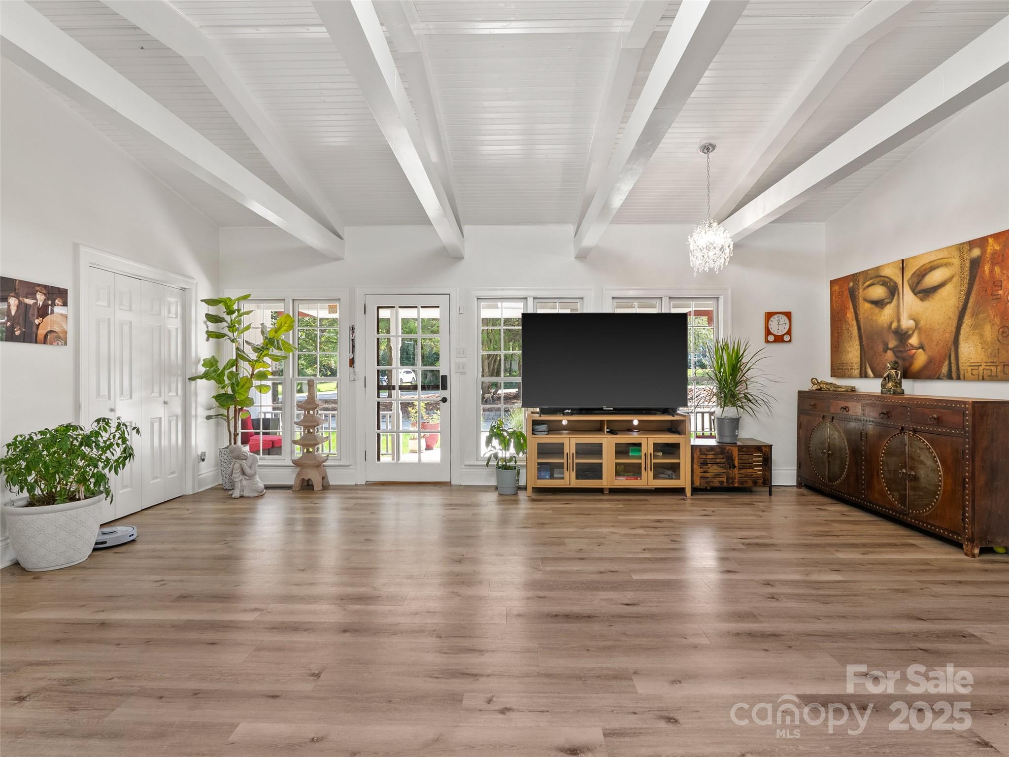 211 Pinner Road Arden NC 28704