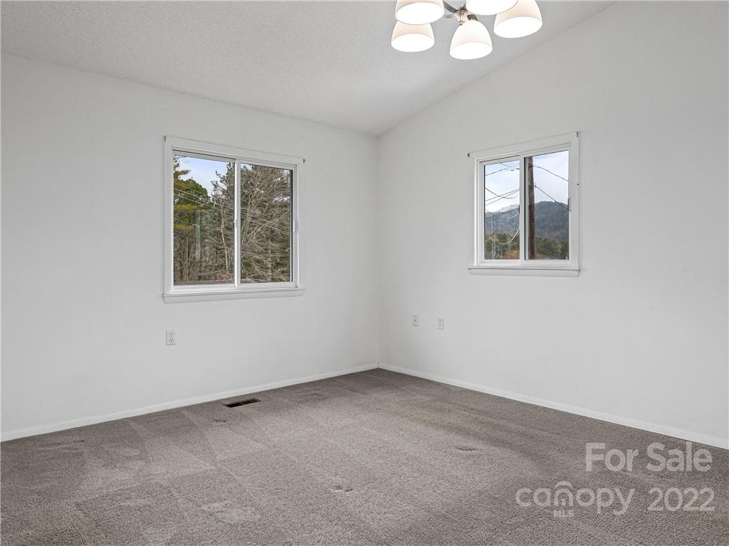 70 Gibson Road Asheville NC 28804
