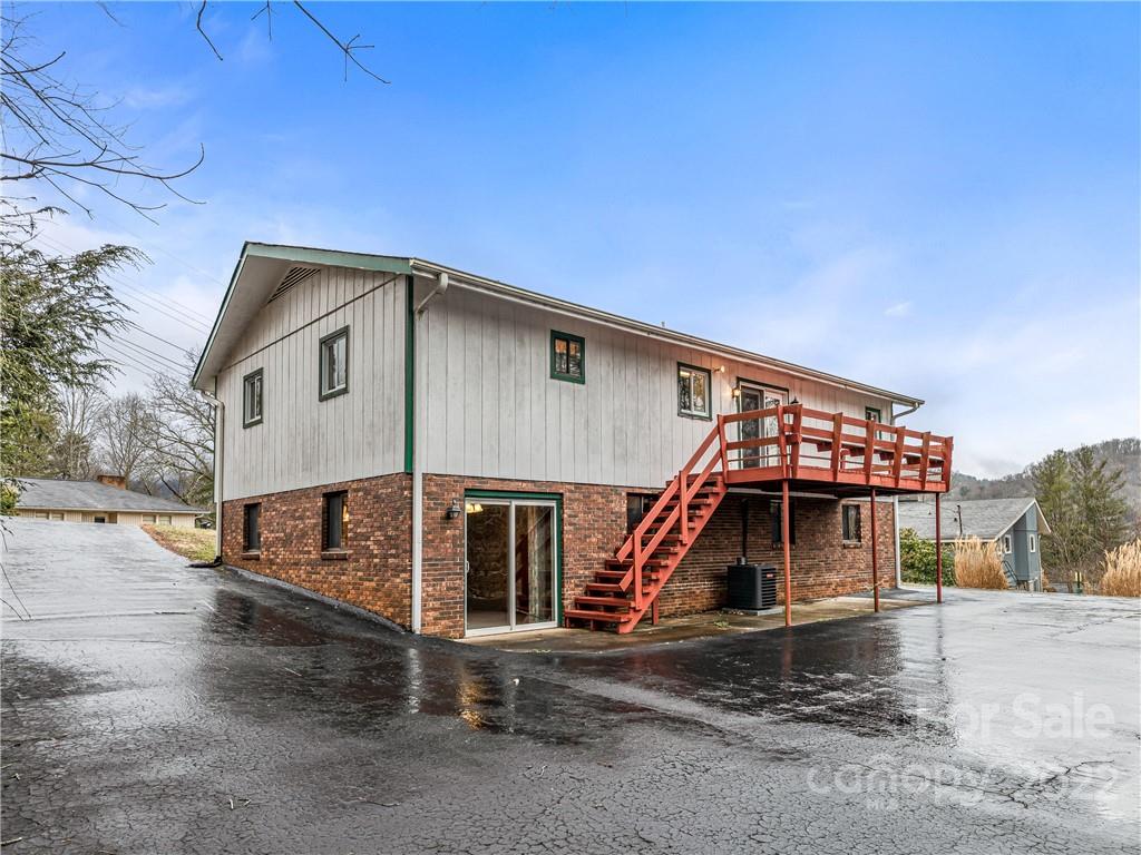 70 Gibson Road Asheville NC 28804