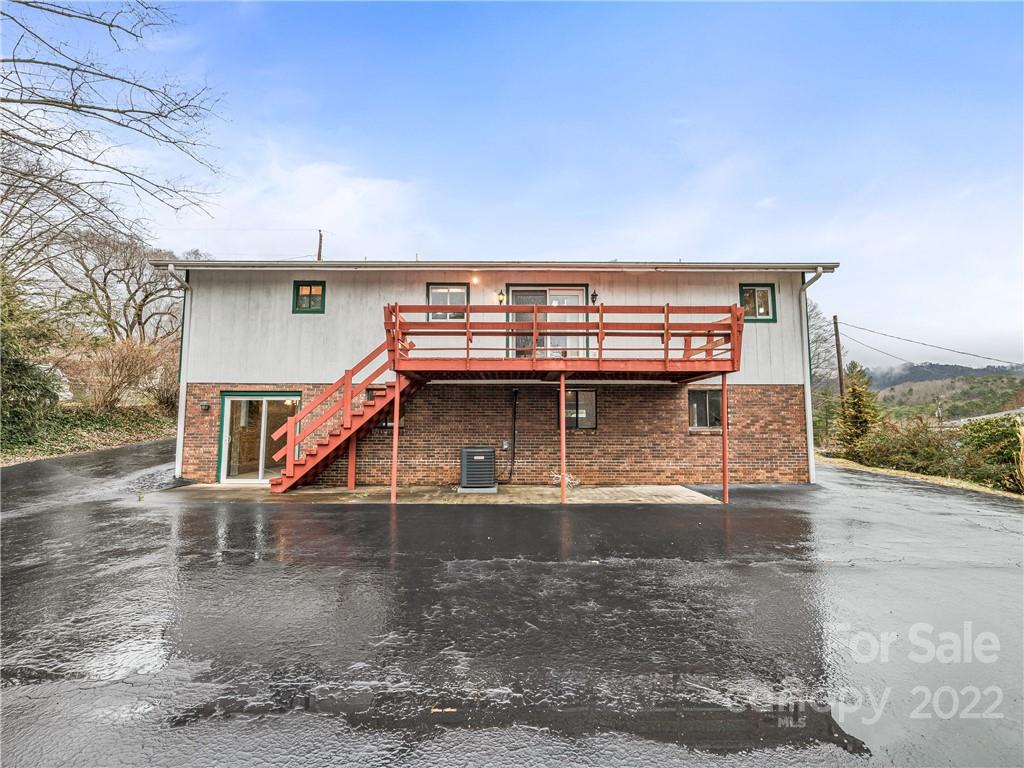 70 Gibson Road Asheville NC 28804