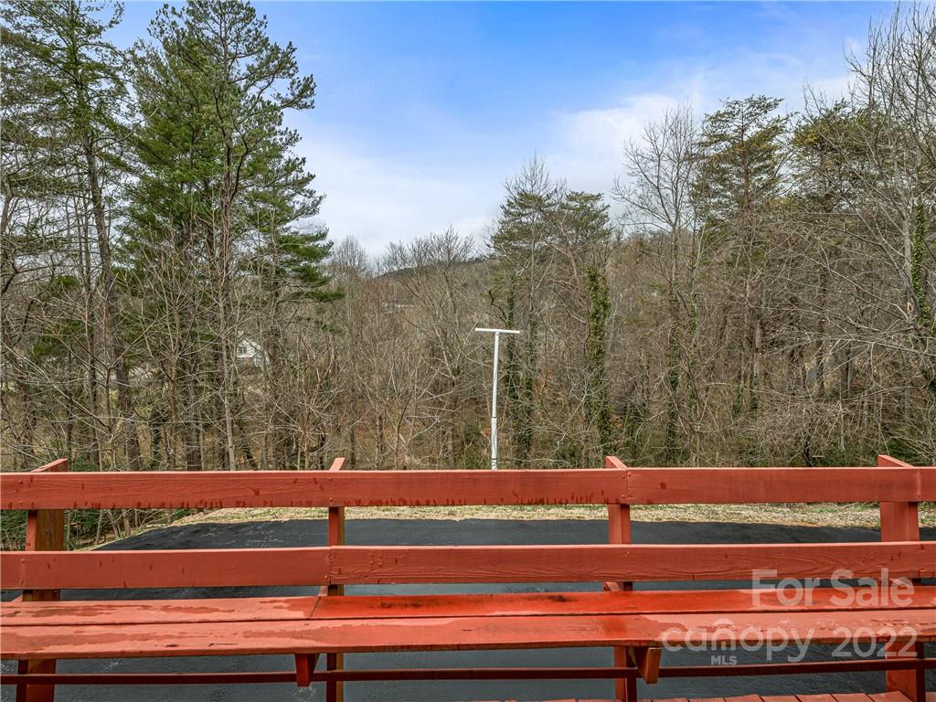 70 Gibson Road Asheville NC 28804