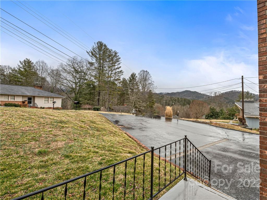 70 Gibson Road Asheville NC 28804