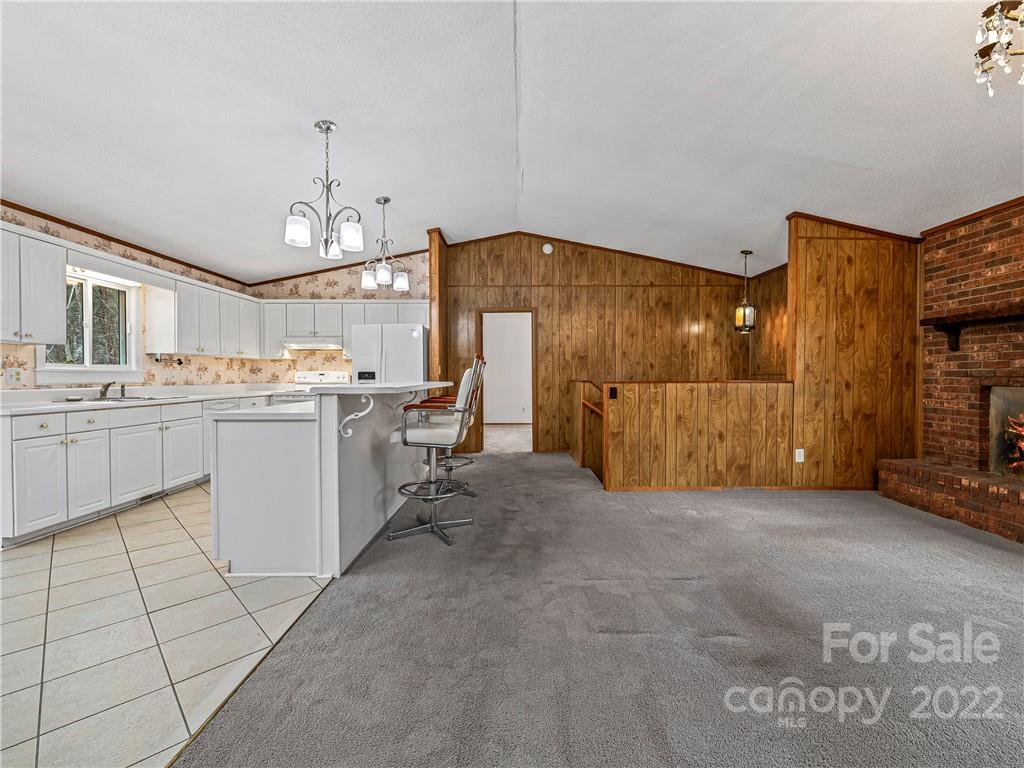 70 Gibson Road Asheville NC 28804