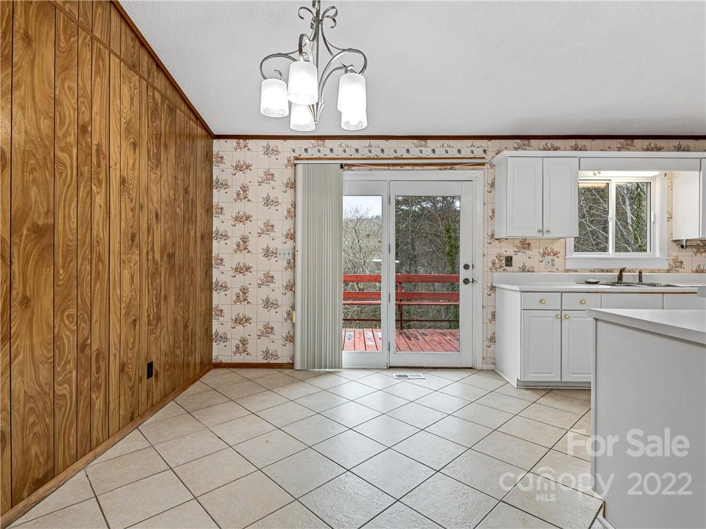70 Gibson Road Asheville NC 28804