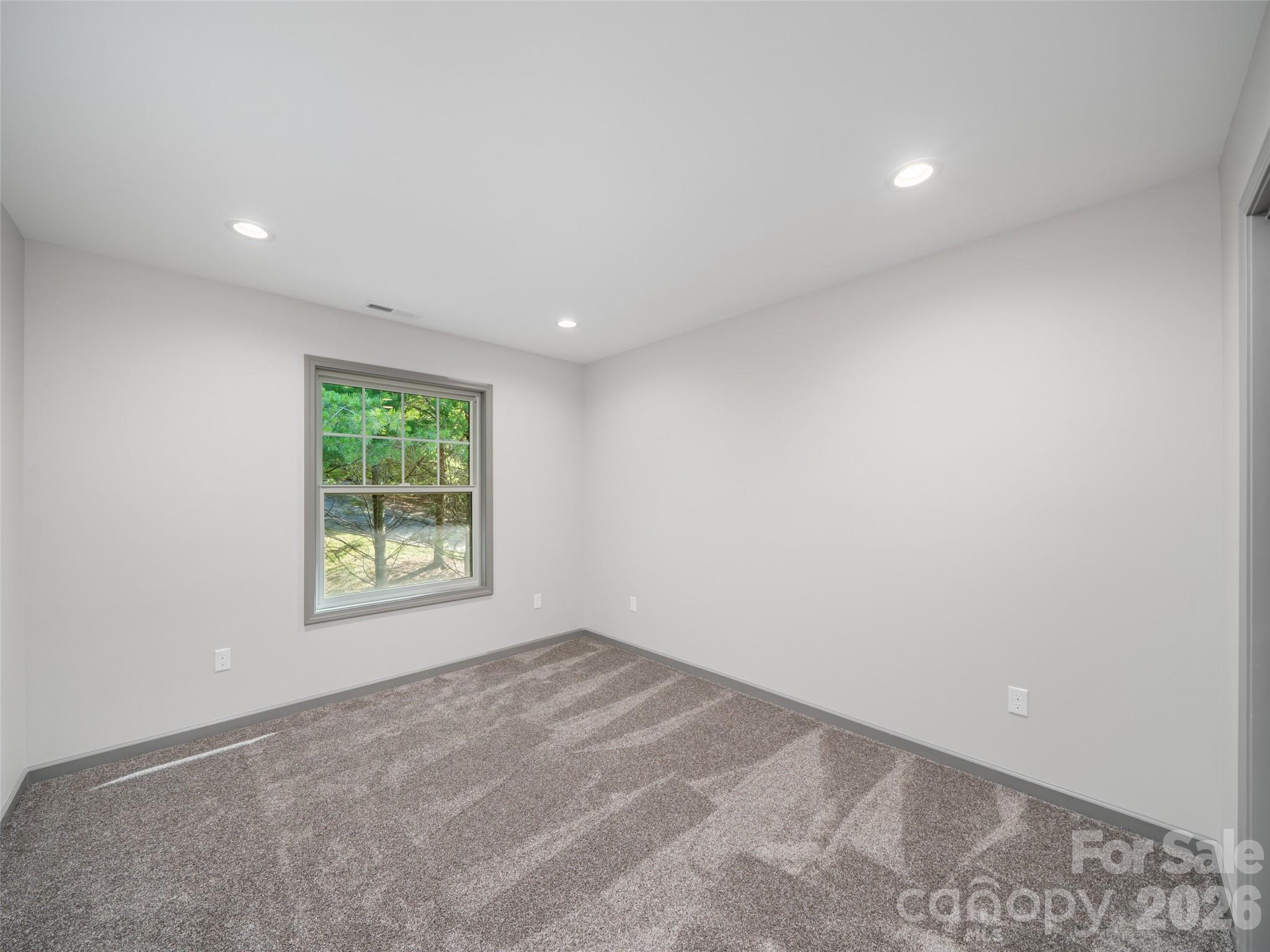 100 Red Twig Lane Burnsville NC 28704