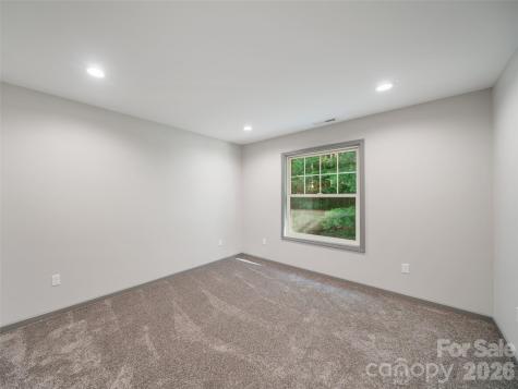 100 Red Twig Lane Burnsville NC 28704