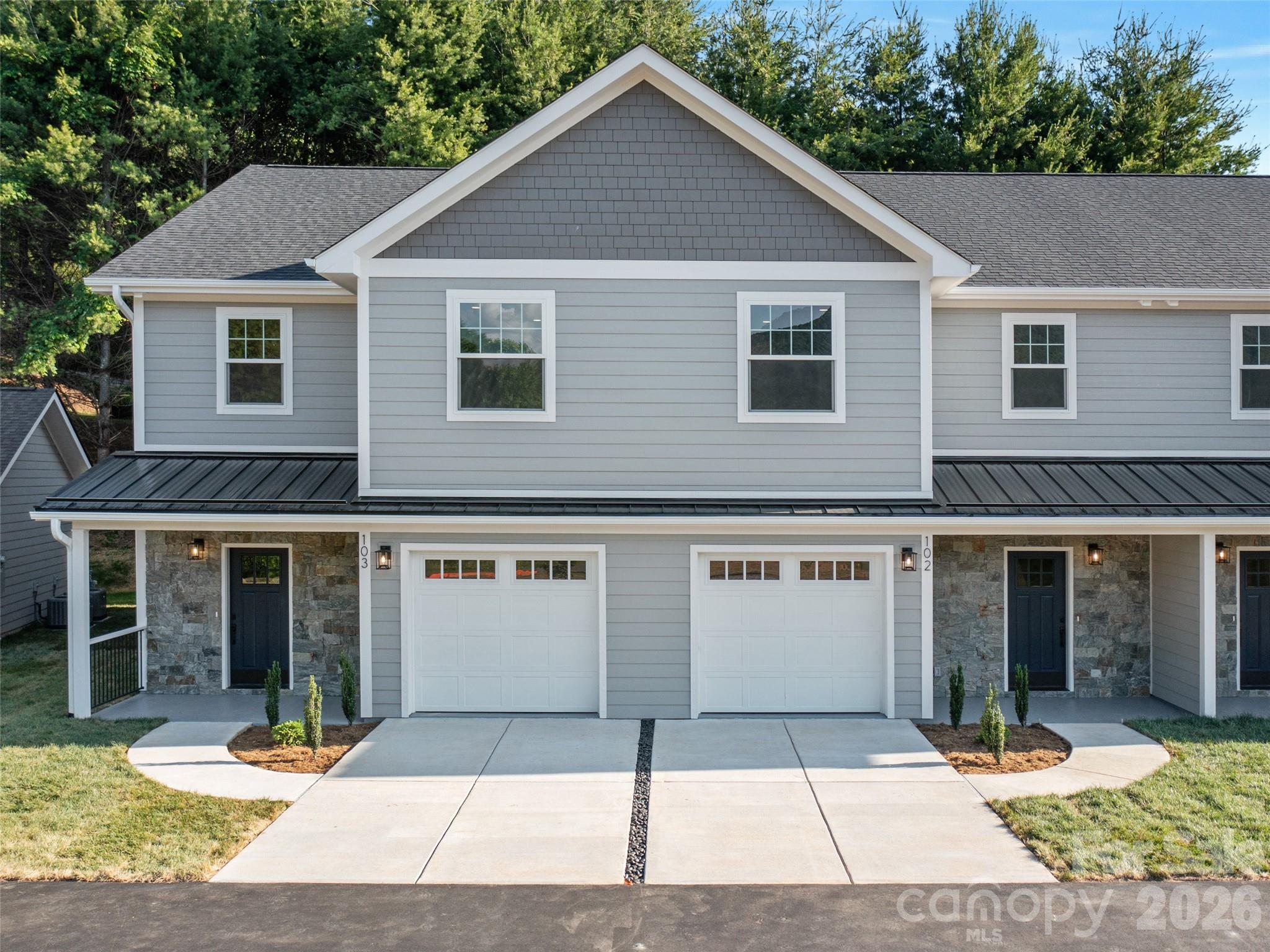 100 Red Twig Lane Burnsville NC 28704