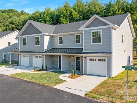 100 Red Twig Lane Burnsville NC 28704