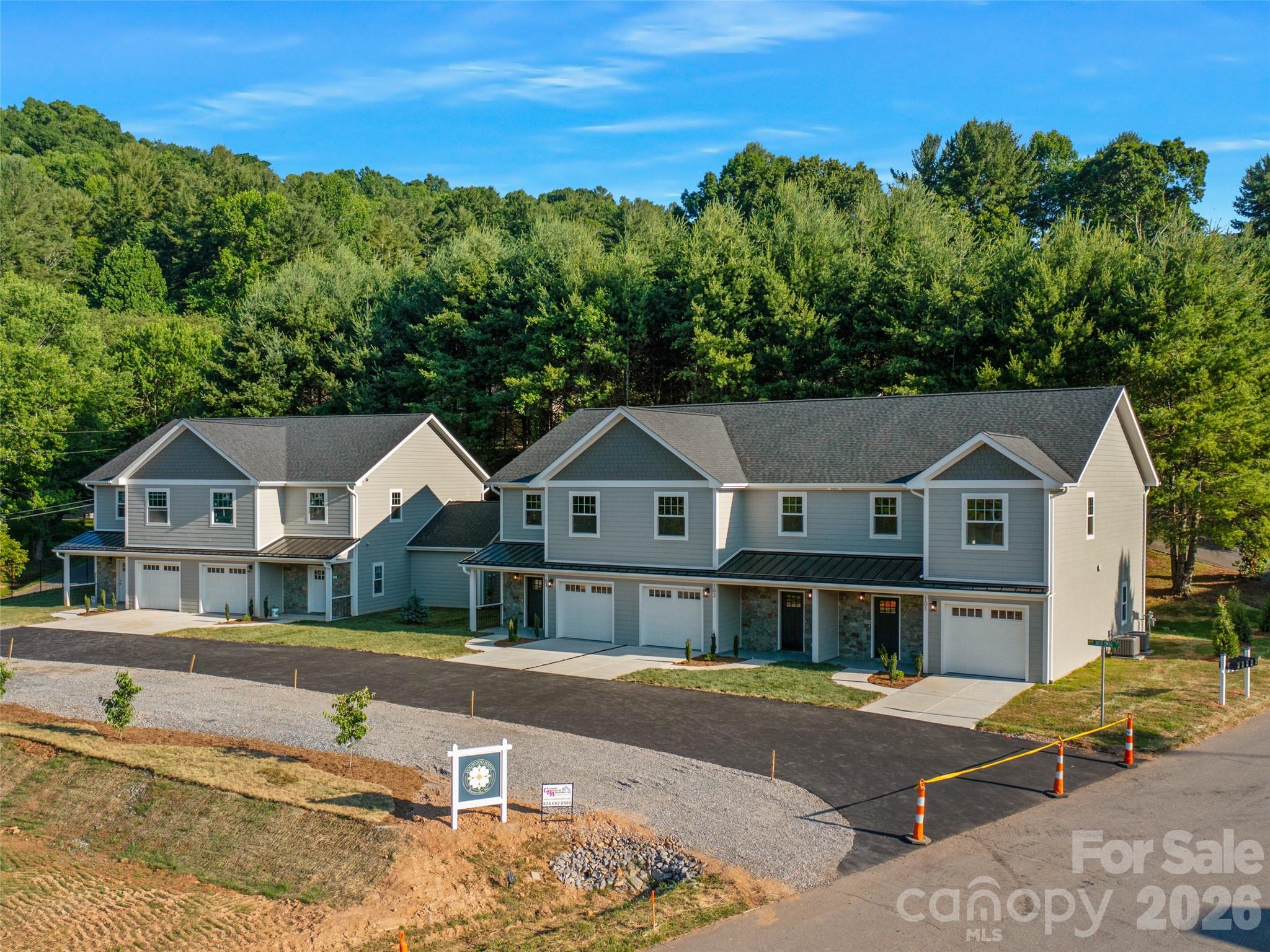 100 Red Twig Lane Burnsville NC 28704