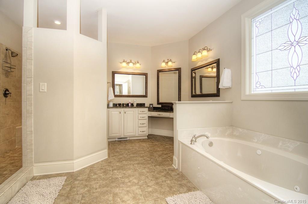 9004 Bitberg Lane Waxhaw NC 28173