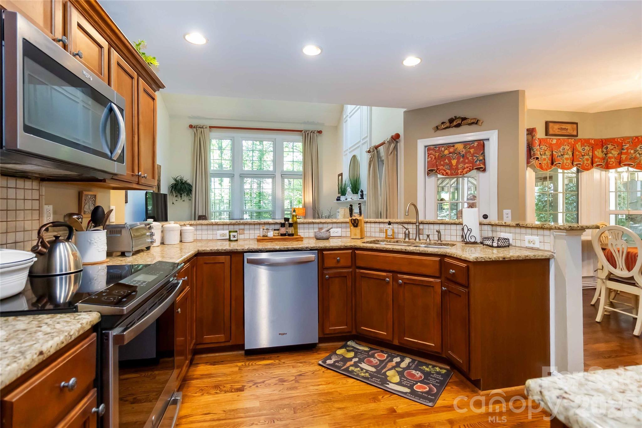 6210 Maple Cove Lane Charlotte NC 28269