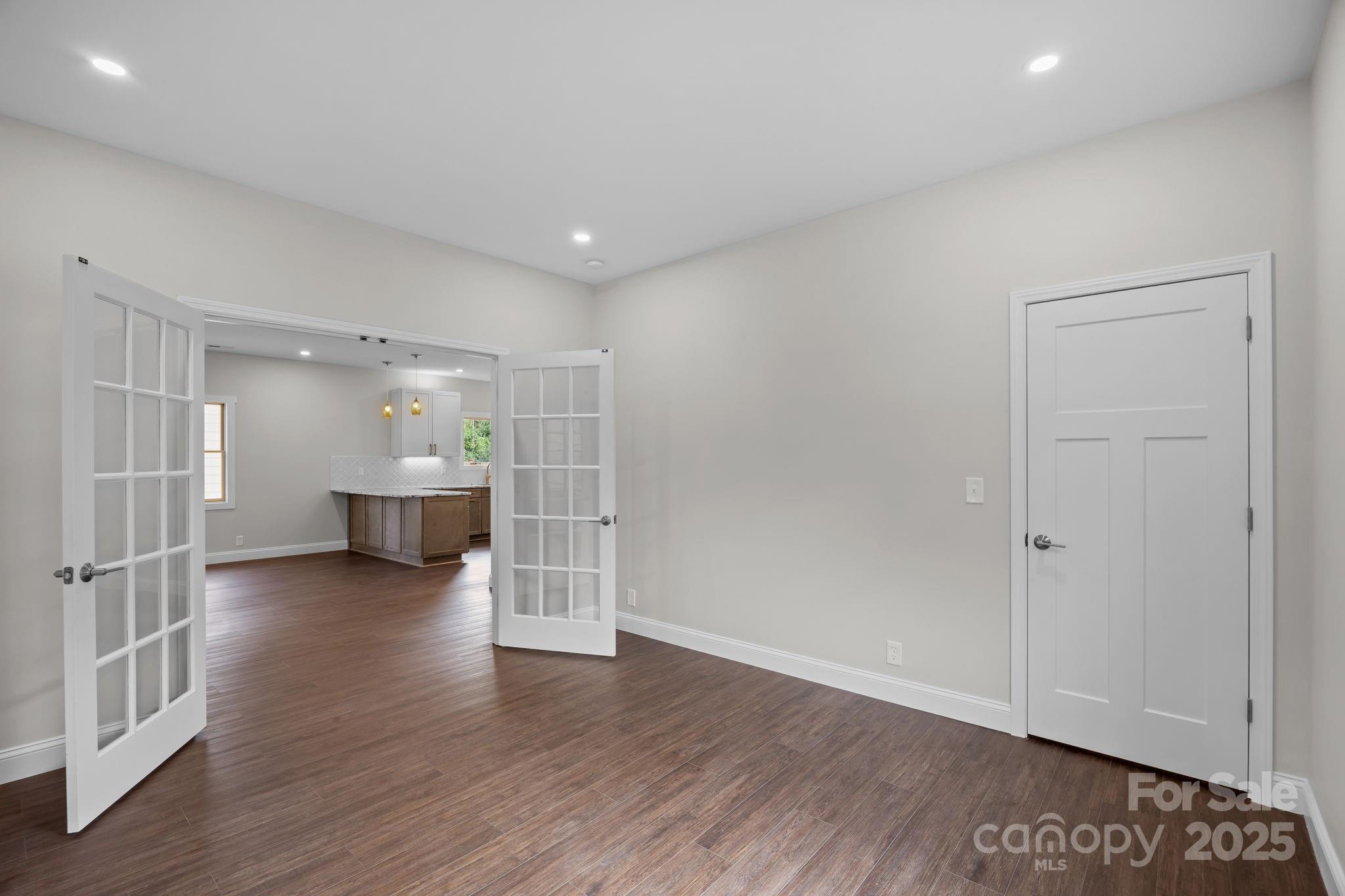 102 Clingman Avenue Asheville NC 28801